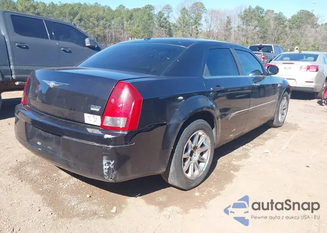 2007 Chrysler 300 Touring from USA, damaged, VIN 2C3KA53G17H877702